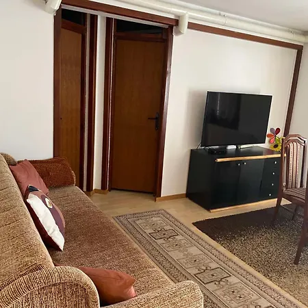 Pine Heaven - Cozy 2 Bedroom - Nature View 15m2 Balcony