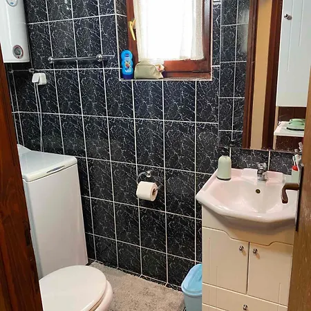 Pine Heaven - Cozy 2 Bedroom - Nature View 15m2 Balcony Apartament *